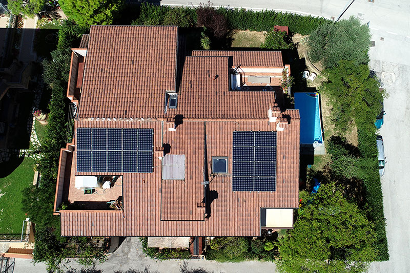 Impianto fotovoltaico residenziale per casa di Loreto (Ancona)