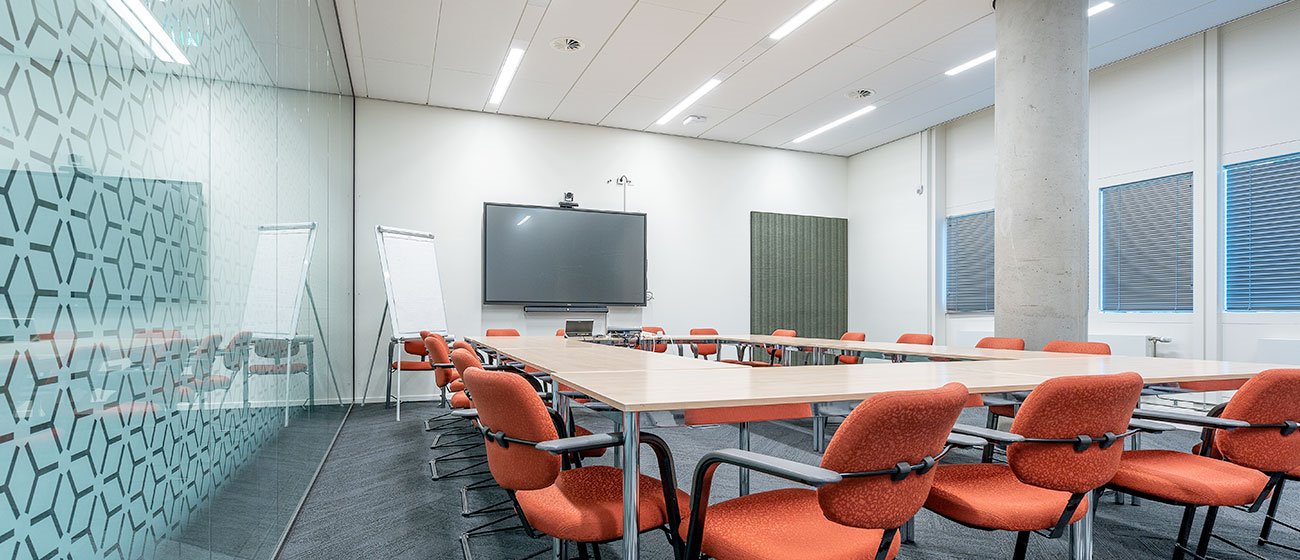 Domotica in ufficio: la sala riunioni smart